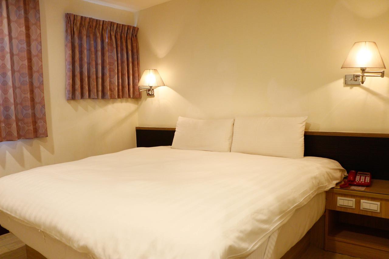 D.Y. Hotel Tajcshung Kültér fotó